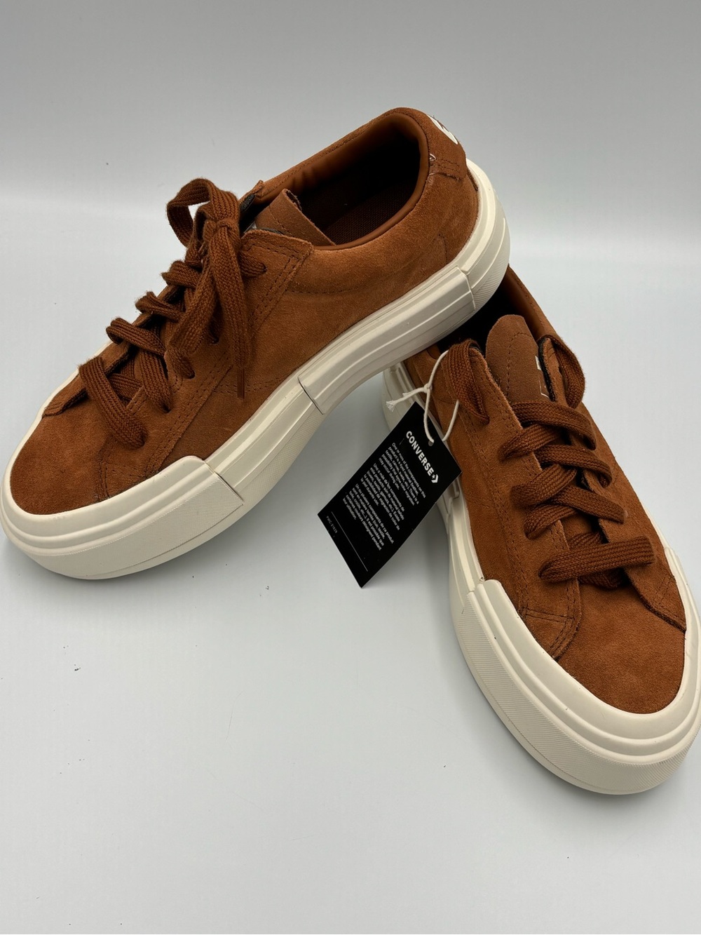 Converse Women’s Suede Low-Top Sneakers in Chestnut with Cream Sole Size 8.5